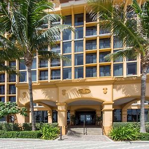 Wyndham Deerfield Beach Resort
